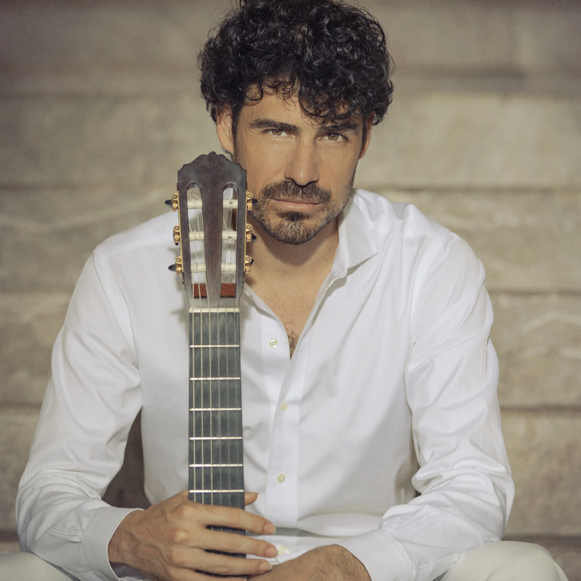PABLO SAINZ-VILLEGAS - Concierto Íntimo a la luz de las velas